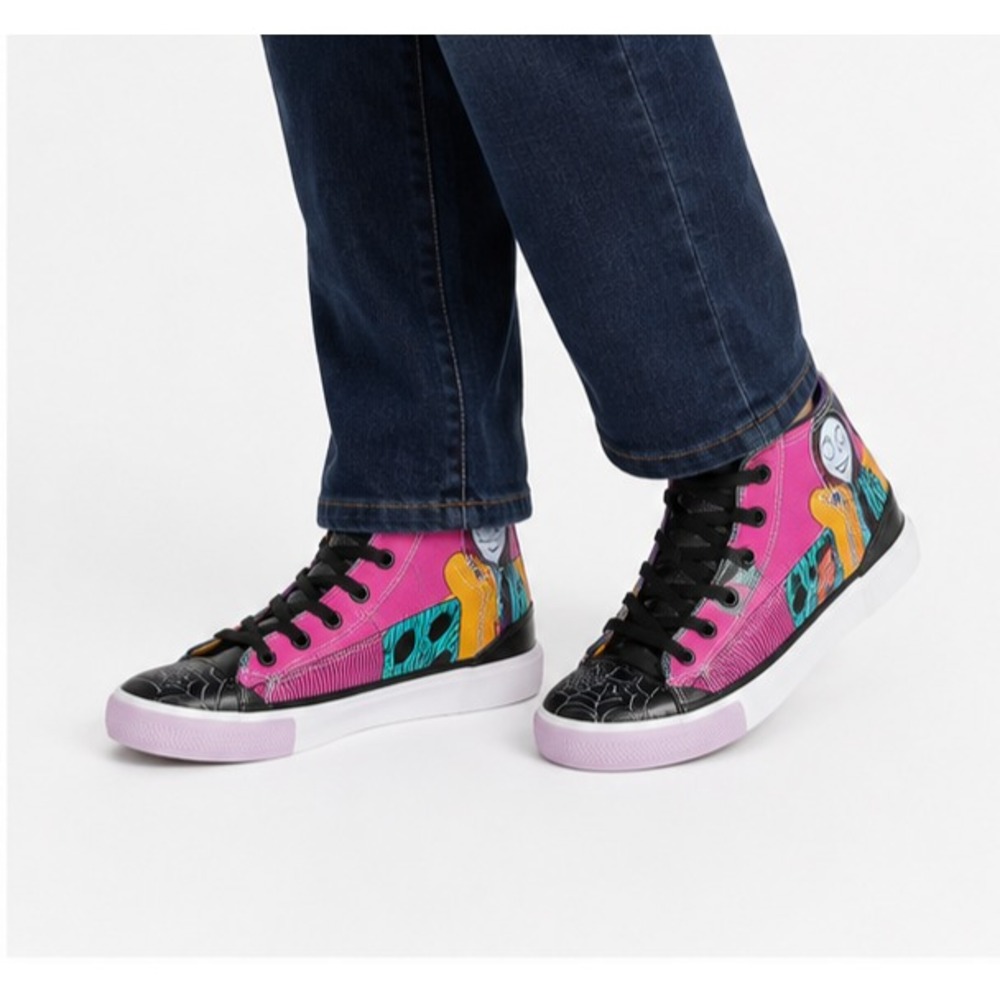 Disney Womens Sneakers Size 8 Black Purple Nightmare Before Christmas High Top